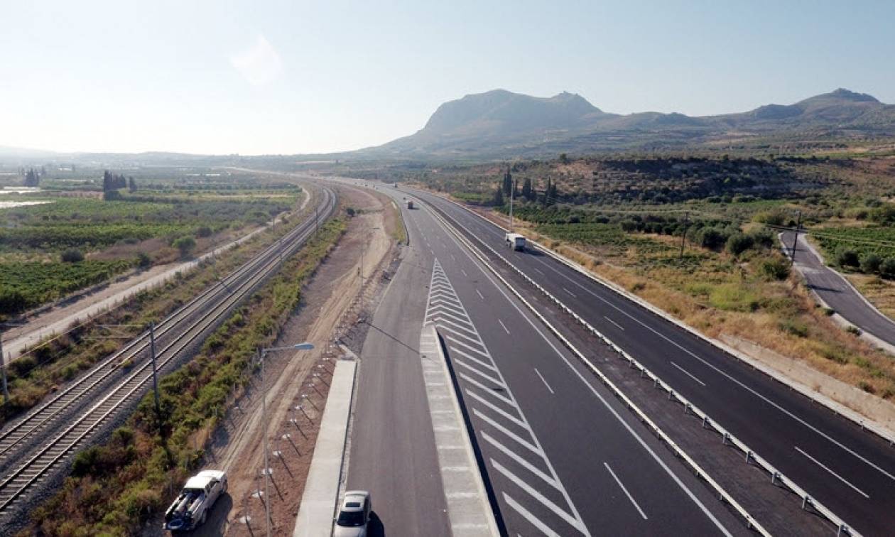 Κυκλοφοριακές ρυθμίσεις στην Κορίνθου-Πατρών το βράδυ της Πέμπτης