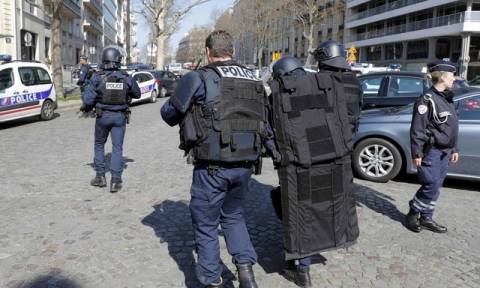 Έκρηξη στα γραφεία του ΔΝΤ στο Παρίσι: Παραλήπτης του φακέλου-βόμβα ο Πολ Τόμσεν