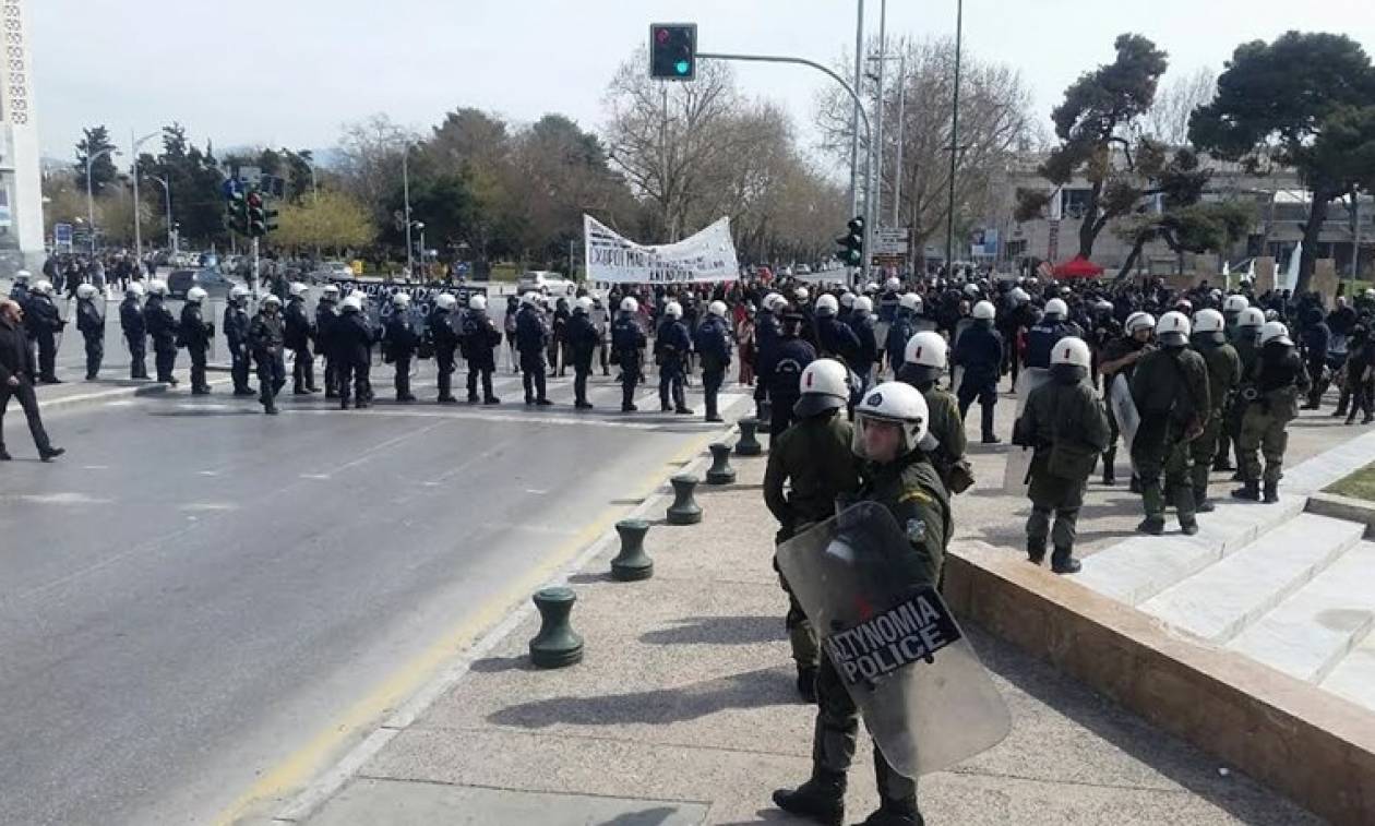 Θεσσαλονίκη: Τρεις συλλήψεις για τα μεσημεριανά επεισόδια στην παραλιακή λεωφόρο