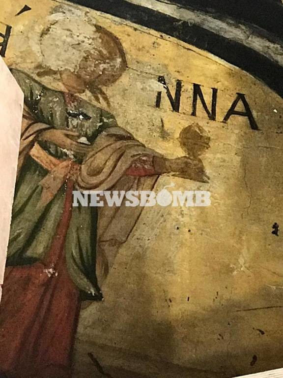 Αποκλειστικό Newsbomb.gr: Συγκλονίζουν τα ευρήματα στον Πανάγιο Τάφο – Αποκλειστικές φωτογραφίες