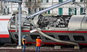 Εκτροχιασμός τρένου στην Ελβετία -  Τρεις τραυματίες