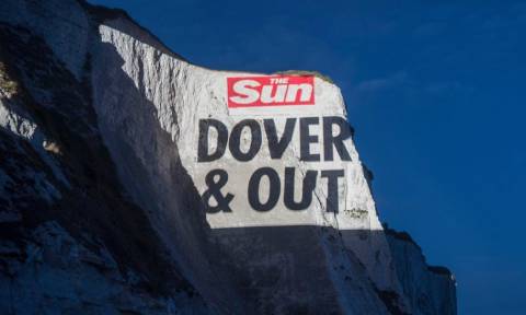 Brexit - Dover and out! Δείτε το σαρκαστικό αντίο της Sun στην Ευρωπαϊκή Ένωση (Pics)