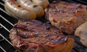 Νέα βλασφημία προς το Χριστιανισμό: Οι άθεοι ετοιμάζουν δείπνο με κρέας τη Μεγάλη Παρασκευή