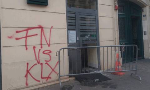 Εμπρηστική επίθεση στα γραφεία της Λεπέν στο Παρίσι