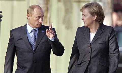 «Κλείδωσε» η συνάντηση Πούτιν – Μέρκελ το Μάιο στο Σότσι