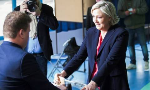 Αποτελέσματα εκλογές Γαλλία: «Πόρτα» της Λεπέν σε κάποια ΜΜΕ - Με «μποϊκοτάζ» απάντησαν άλλα