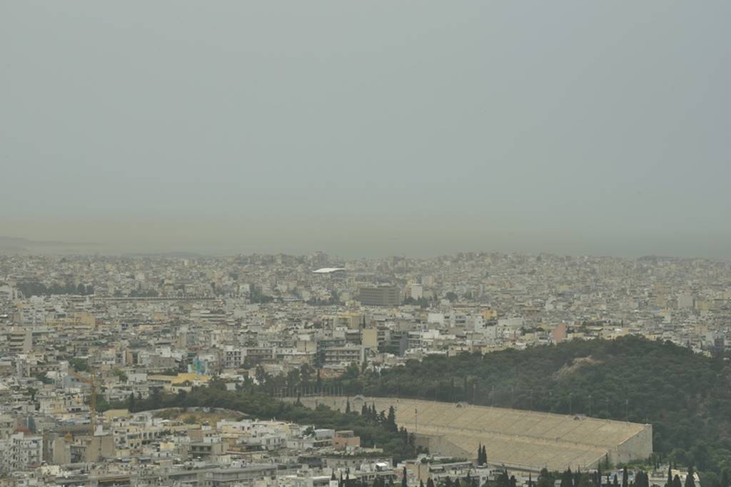 Και ξαφνικά «χάθηκε» η Ακρόπολη! Τι συνέβη μέρα – μεσημέρι στην Αθήνα; (pics)