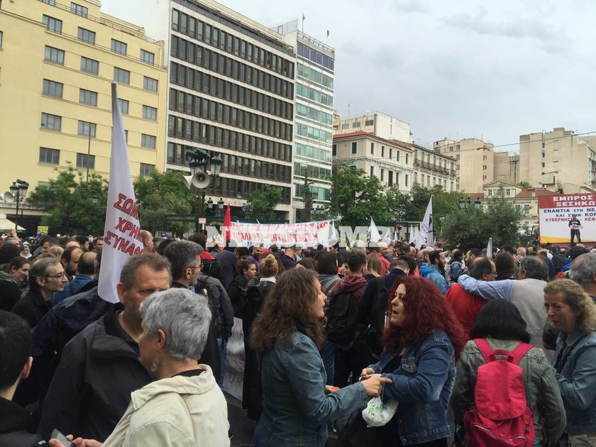 Απεργία: «Παρέλυσε» η χώρα - Ποιοι συμμετέχουν και πώς κινούνται τα ΜΜΜ