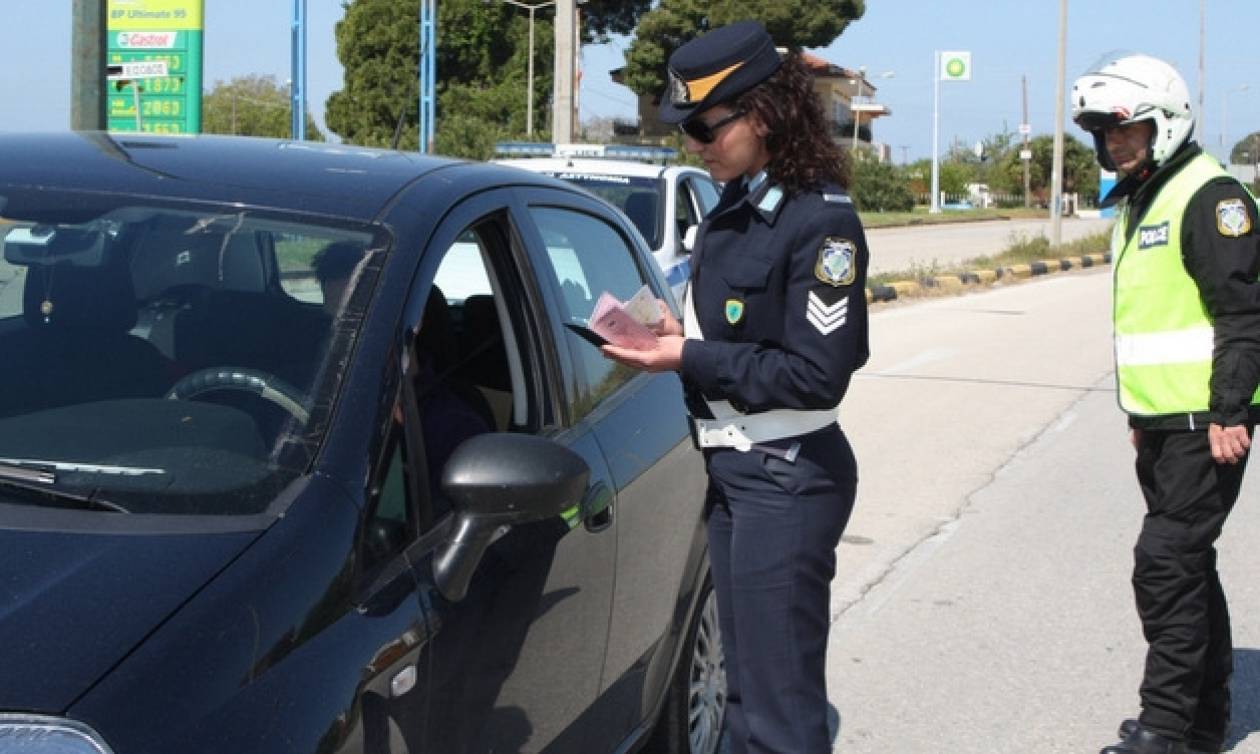 Τα δικαιώματα των οδηγών σε αστυνομικό έλεγχο – Διαβάστε τα πριν σας  σταματήσουν - Newsbomb - Ειδησεις