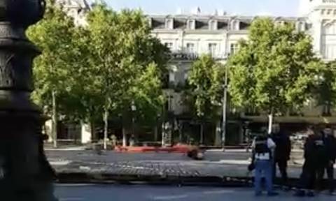 Παρίσι: Συναγερμός από ύποπτο όχημα στην Πλατεία Δημοκρατίας (vid)