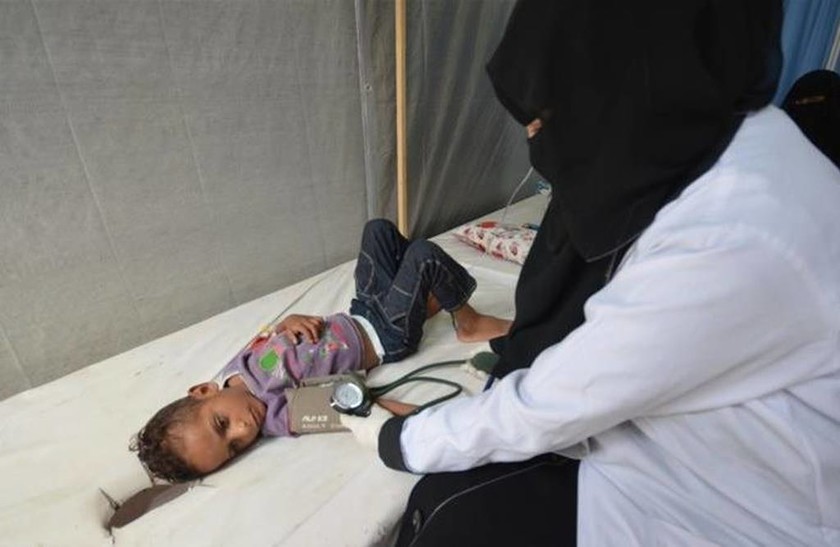 Η χολέρα «θερίζει» στην Υεμένη: 600 νεκροί, 70.000 έχουν ήδη νοσήσει (ΣΚΛΗΡΕΣ ΕΙΚΟΝΕΣ)