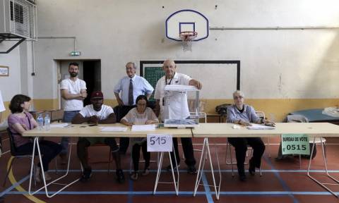 Εκλογές Γαλλία: Ιστορική ήττα για το γαλλικό Σοσιαλιστικό Κόμμα (PS)