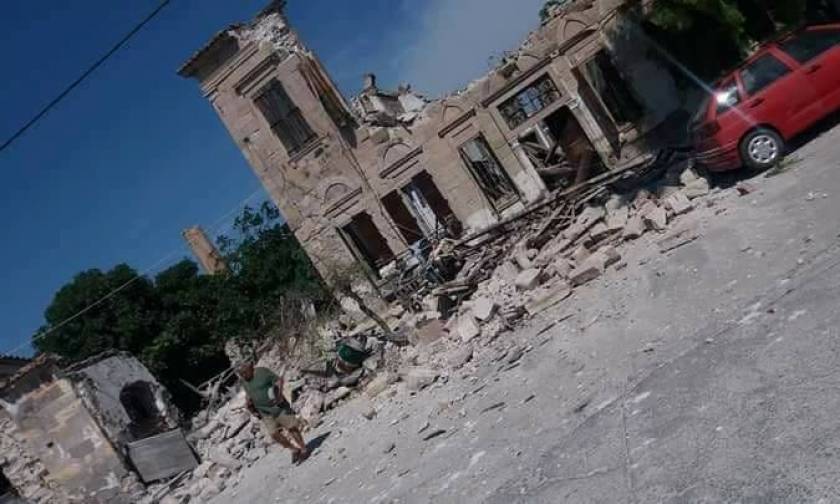 Ισχυρός σεισμός 6,3 Ρίχτερ στη Μυτιλήνη: Κατέρρευσαν σπίτια - Σώα η εγκλωβισμένη γυναίκα