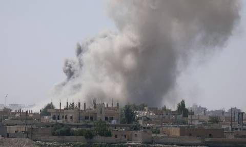 Συρία: Προελαύνουν οι μαχητές των συριακών δυνάμεων στη Ράκα