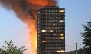 Φωτιά Λονδίνο: Εικόνες 11ης Σεπτεμβρίου - Άνθρωποι έπεφταν από τα παράθυρα για να σωθούν (pics)