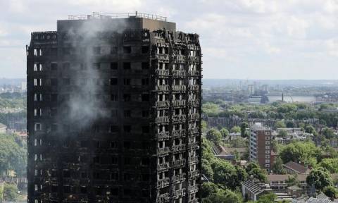Πυρκαγιά Λονδίνο: Αυξάνεται ραγδαία ο αριθμός των νεκρών του Grenfell Tower