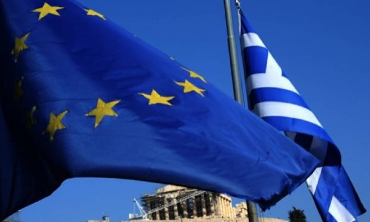 Bloomberg: Κακή η συμφωνία στο Eurogroup – Δεν εξυπηρετεί τον ελληνικό λαό