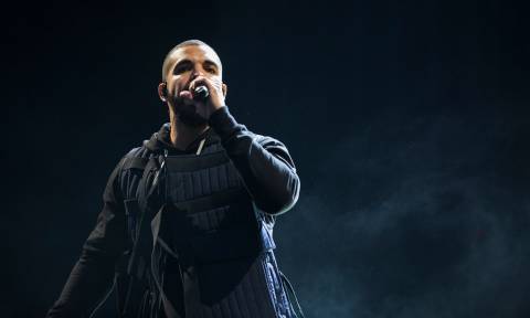 Signs: Ακούστε το νέο τραγούδι του Drake σε συνεργασία με τον γαλλικό οίκο Louis Vuitton