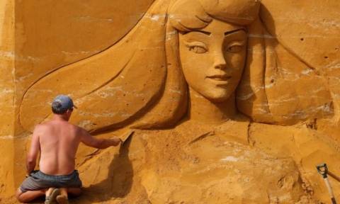 Εντυπωσιακό: Φεστιβάλ γλυπτών από άμμο στο Βέλγιο! (pics)