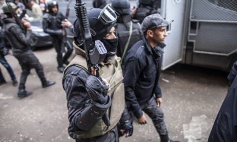 Αίγυπτος: Ένοπλοι σκότωσαν πέντε αστυνομικούς σε επίθεση στην Γκίζα