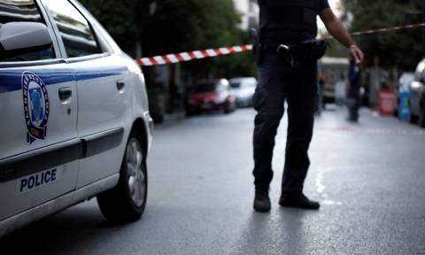 Σοκ στη Δραπετσώνα: Αδέσποτη σφαίρα χτύπησε στο κεφάλι μοτοσικλετιστή