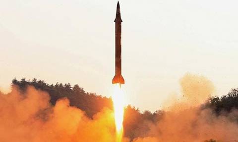 Ο πύραυλος της Βόρειας Κορέας θα μπορούσε να είχε χτυπήσει αεροσκάφος της Air France!