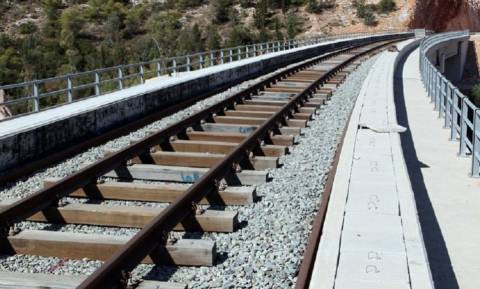 Με γοργούς ρυθμούς η αποκατάσταση των προβλημάτων στη σιδηροδρομική γραμμή Αθήνας-Θεσσαλονίκης