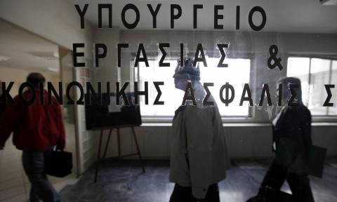 Πετρόπουλος: Έρχεται νέα ρύθμιση για τα χρέη προς τα ασφαλιστικά ταμεία - Ποιους αφορά
