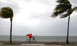 Κυκλώνας Ίρμα: Σε κατάσταση εκτάκτου ανάγκης η Φλόριντα