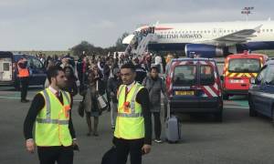 Συναγερμός στο Παρίσι: Εκκενώθηκε αεροσκάφος της British Airways (Pics+Vid)