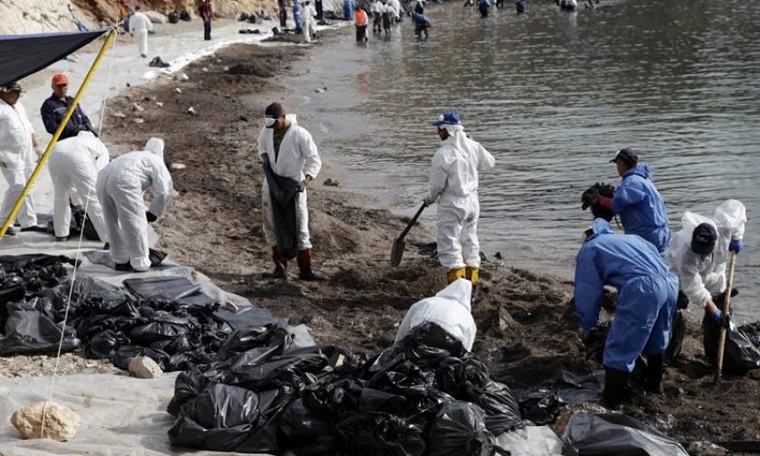 «Βόμβα» από επιστήμονες για τη θαλάσσια ρύπανση στο Σαρωνικό