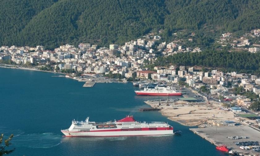 Δεμένα τα πλοία σε Κέρκυρα και Ηγουμενίτσα