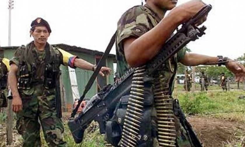 Κολομβία: Σε κίνδυνο εκατοντάδες οικογένειες από τη δράση ένοπλων οργανώσεων