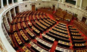Κοινωνικό μέρισμα: Κατατέθηκε το νομοσχέδιο στη Βουλή