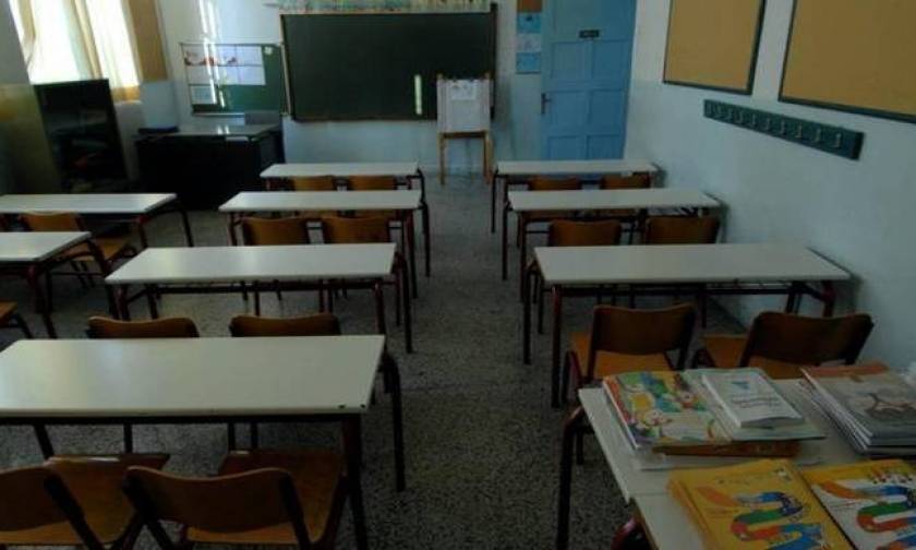 В Греции 17 ноября из-за непогоды будут закрыты школы и младшие образовательные заведения