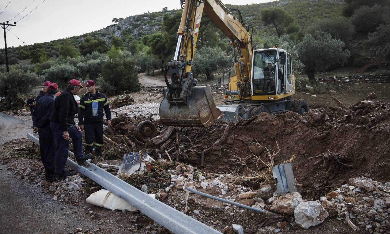 Πλημμύρες Αττική: Ανείπωτη τραγωδία - Εντοπίστηκαν άλλες δύο σοροί, στους 19 οι νεκροί (vid)