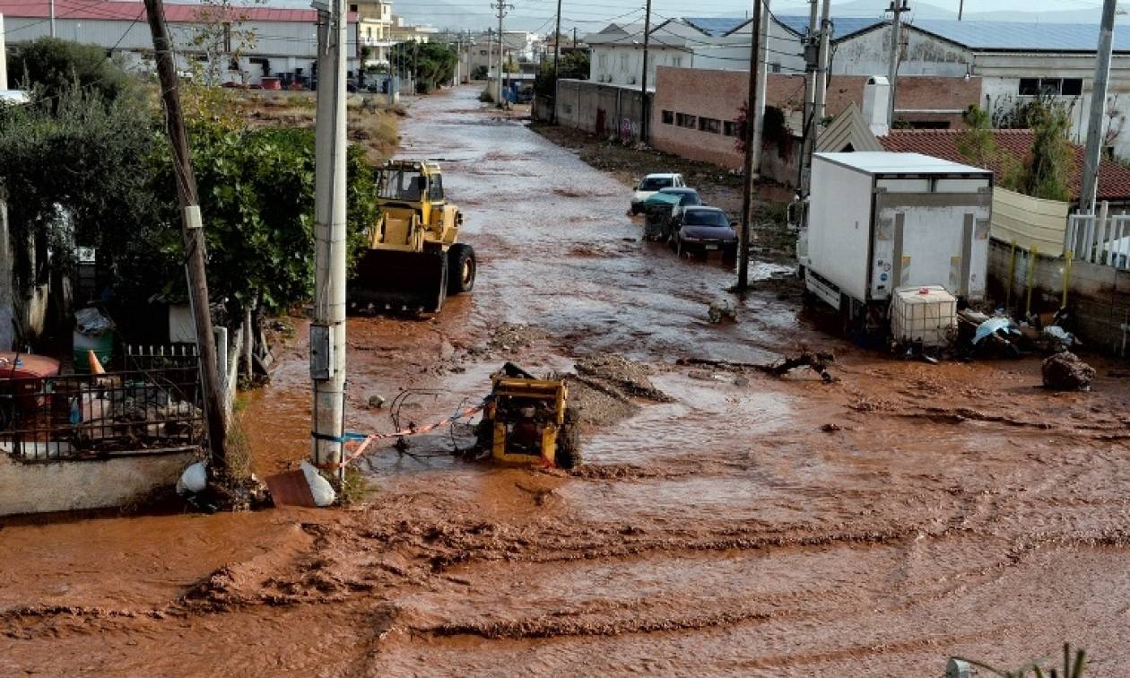 Δήμαρχος Μάνδρας: Δε μπορούμε να θάψουμε τους νεκρούς μας