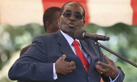 Ζιμπάμπουε: Τελεσίγραφο παραίτησης στον Μουγκάμπε έως τη Δευτέρα