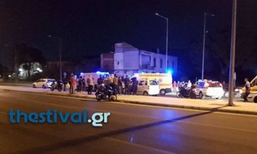 Σοκαριστικό τροχαίο στη Θεσσαλονίκη: Ένας νεκρός και δύο τραυματίες από μετωπική Ι.Χ. με ταξί