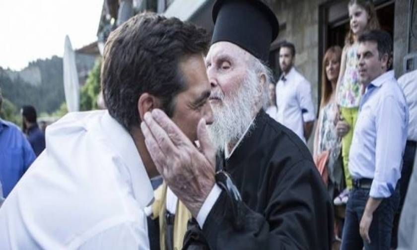 Πέθανε ο ιερέας Δημήτρης Τσίπρας, θείος του Πρωθυπουργού
