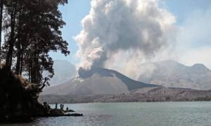 Μπαλί: 40.000 άνθρωποι εγκατέλειψαν τις εστίες τους λόγω του ηφαιστείου Αγκούνγκ