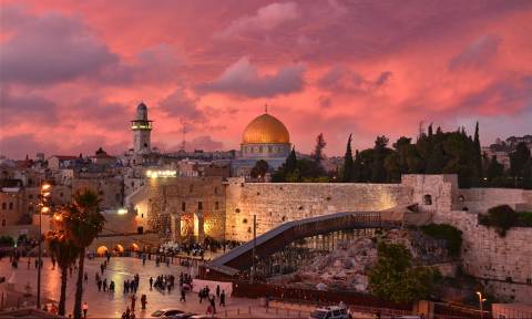 Η Παλαιστίνη προειδοποιεί: «Βόμβα» στη Μέση Ανατολή η αναγνώριση της Ιερουσαλήμ