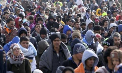 Europol: Πρόσφυγες προσπαθούν να περάσουν από την Ελλάδα στην Ευρώπη με πλαστά διαβατήρια