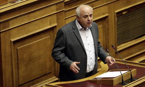 Προϋπολογισμός 2018 - Καραθανασόπουλος: Η κυβέρνηση προωθεί αντιλαϊκά μέτρα