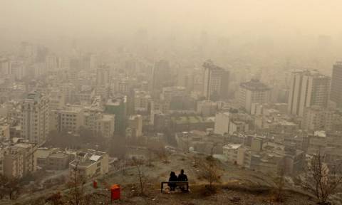 Ιράν: Κλειστά τα σχολεία στην Τεχεράνη εξαιτίας της ατμοσφαιρικής ρύπανσης