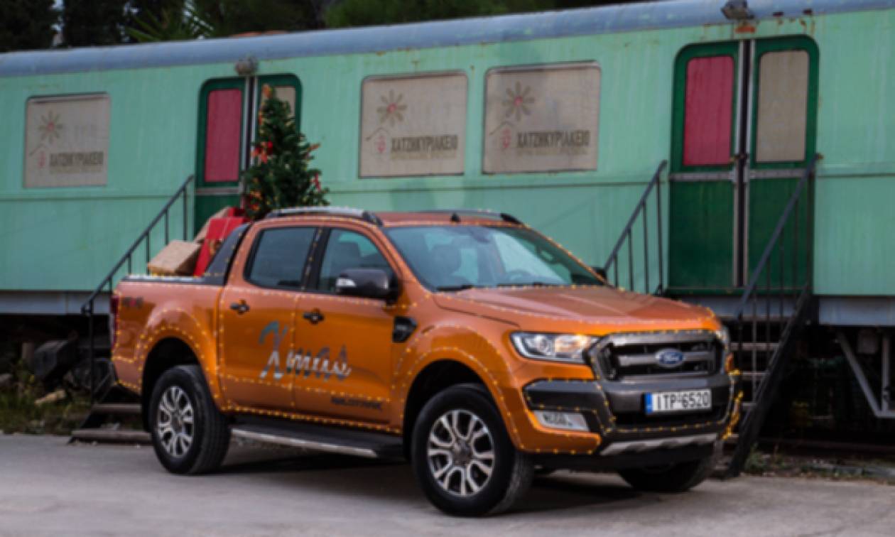 Το Ford Ranger «ντύθηκε» Άγιος Βασίλης και μοίρασε δώρα και χαμόγελα στα παιδιά του Χατζηκυριάκειου