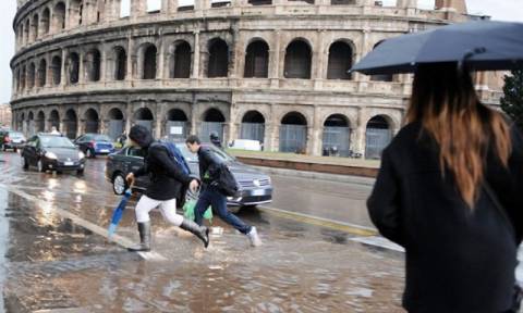 Ρώμη όπως λέμε… Βενετία: Σφοδρή κακοκαιρία πλήττει μεγάλο μέρος της Ιταλίας