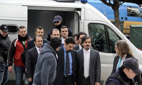 Ραγδαίες εξελίξεις: Άσυλο σε έναν από τους οκτώ Τούρκους αξιωματικούς