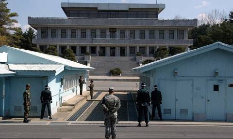 Η Βόρεια Κορέα έκανε δεκτή την πρόταση της Νότας Κορέας για συνομιλίες