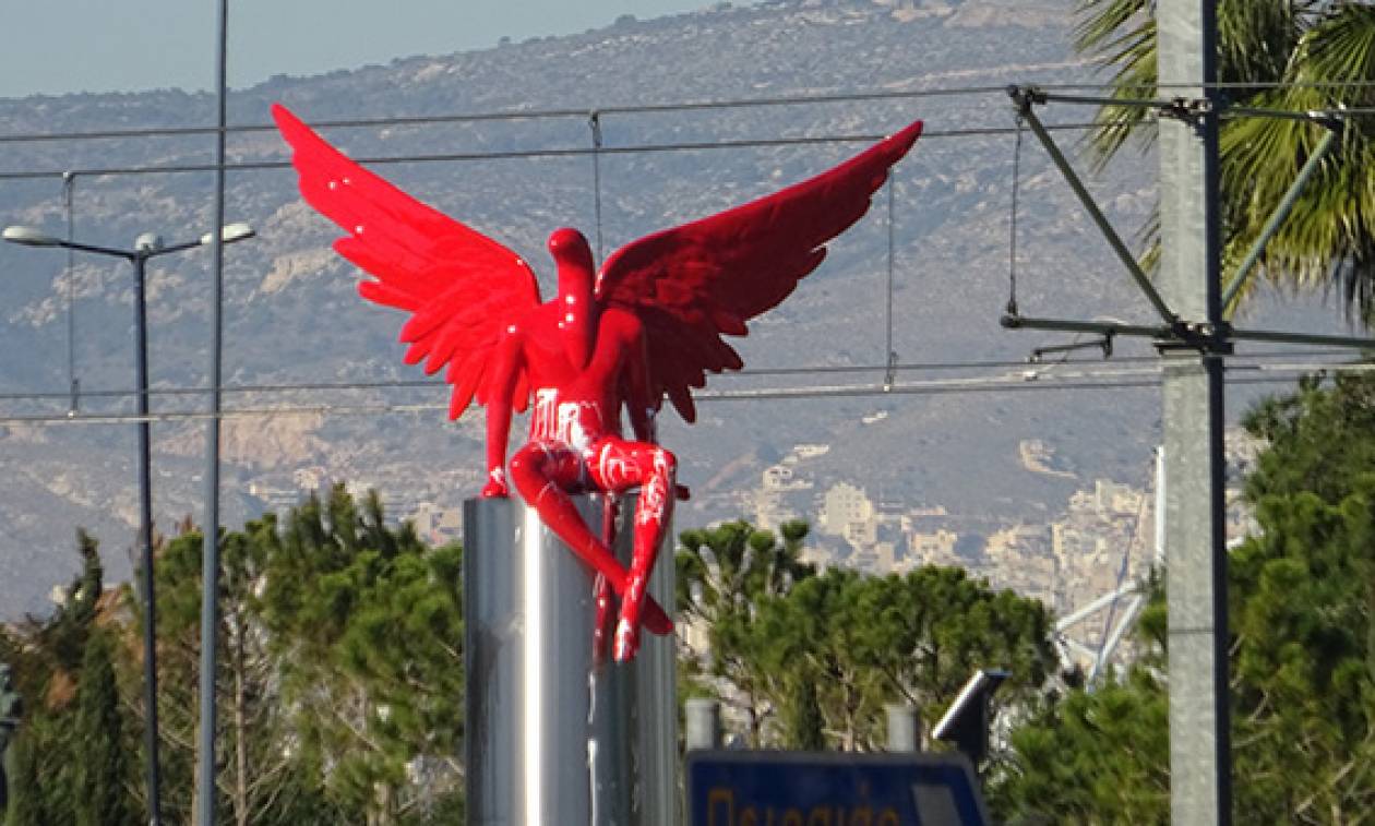 Ποιους βλέπει πίσω από το βανδαλισμό του PHYLAX ο δήμαρχος Παλαιού Φαλήρου